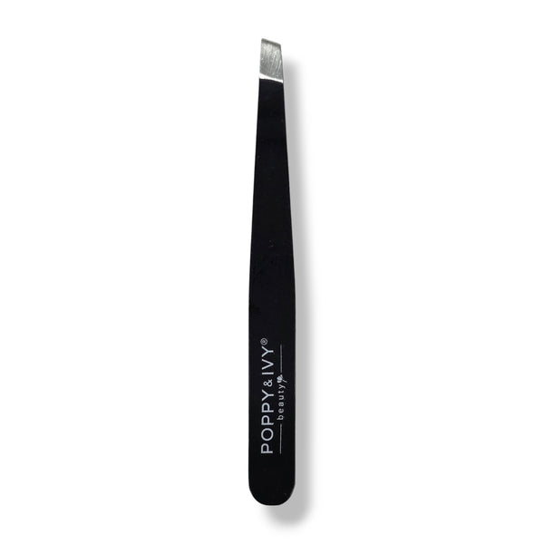 Poppy & Ivy Slant Tip Eyebrow Tweezer